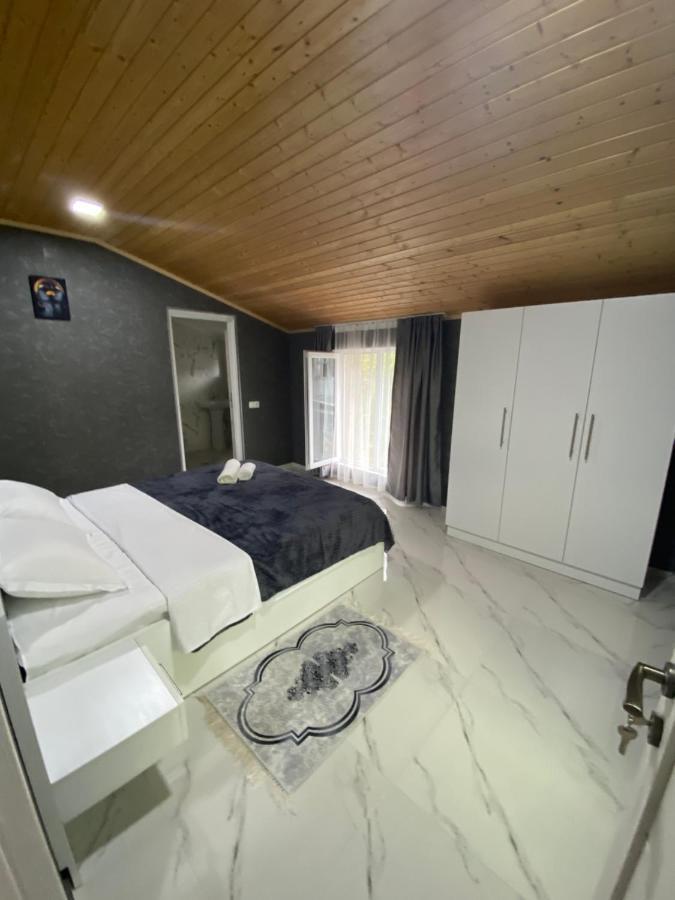 Buo'S Guest House Borjomi Exterior foto